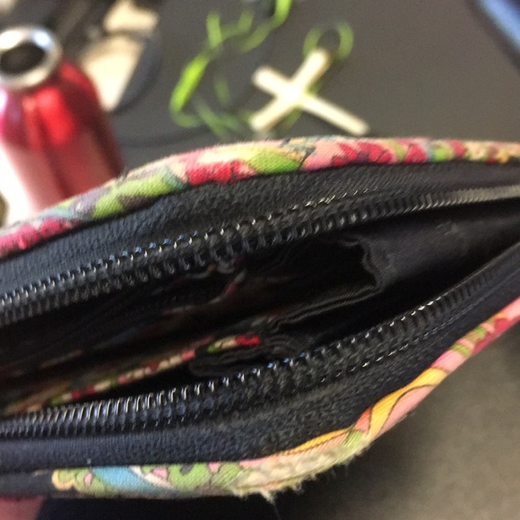 Vera Bradley wallet - Picture 6 of 8